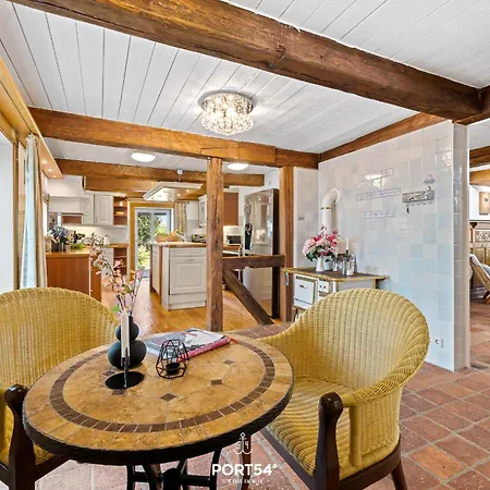 Von Lilienfeld Holiday home Delve